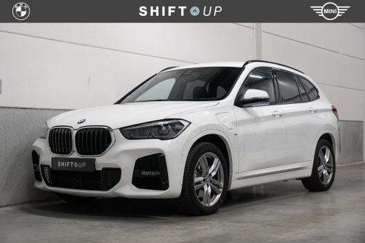 BMW X1 xDrive25e – Foto