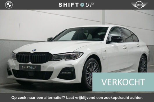 BMW 3-serie 330e – Foto