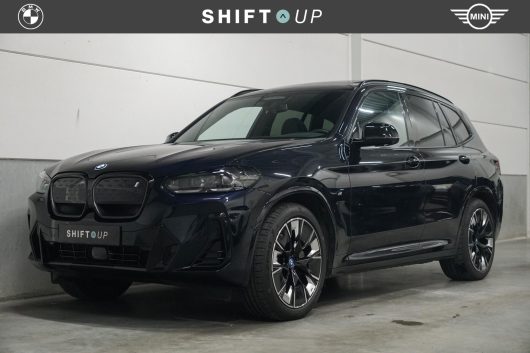 BMW iX3 80 kWh – Foto