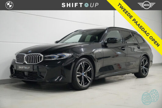 BMW 3 Serie Touring 330e xDrive – Foto