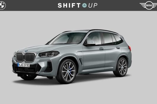 BMW X3 xDrive30e – Foto