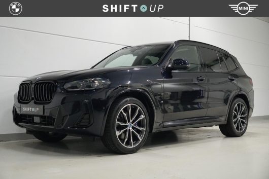 BMW X3 xDrive30e – Foto