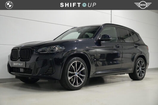 BMW X3 xDrive30e – Foto