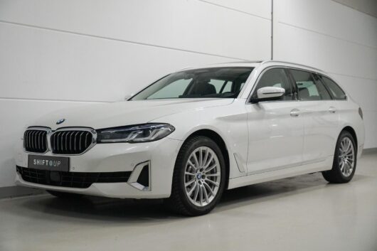BMW 5 Serie Touring 530i – Foto
