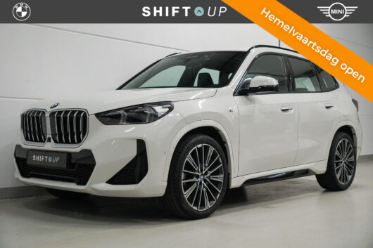 BMW X1 sDrive18i – Foto