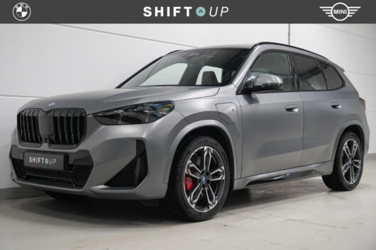 BMW X1 xDrive30e – Foto