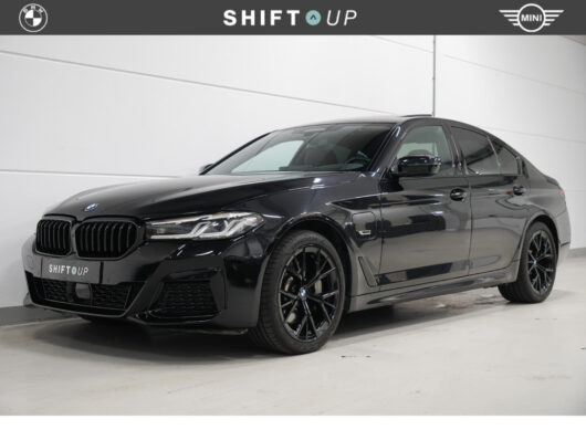 BMW 5 Serie 530e xDrive M-Sport | Schuifdak | Harman Kardon | Head Up – Foto