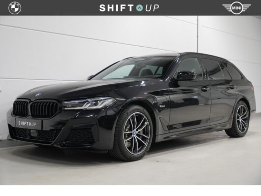 BMW 5 Serie Touring 530e M-Sport | Panoramadak | CoPilot | Head Up – Foto