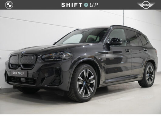 BMW iX3 Executive 80 kWh M-Sport | Panoramadak | Elektr. Trekhaak | Driving Assistant Professional – Foto