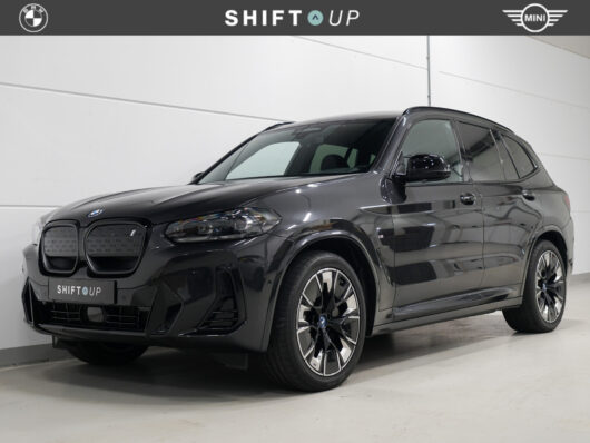 BMW iX3 80 kWh M-Sport | Panoramadak | Elektr. Trekhaak | Driving Assistant Professional – Foto