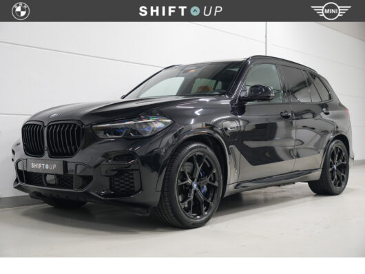 BMW X5 xDrive45e M-Sport | M-Stoelen | CoPilot | Panoramadak | Elektr. Trekhaak – Foto