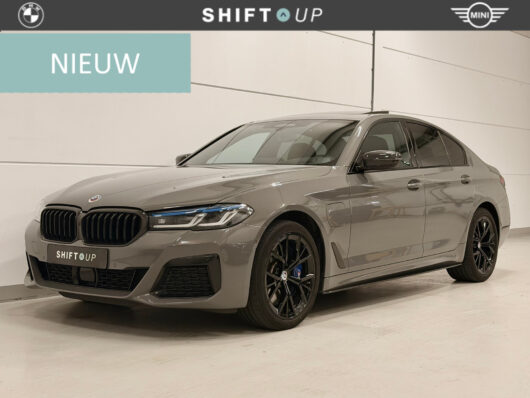 BMW 5 Serie 545e xDrive Schuifdak | CoPilot | Laser | Stoelventilatie – Foto