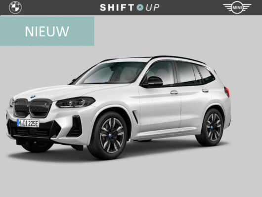 BMW iX3 80 kWh M-Sport | Panoramadak | ACC – Foto