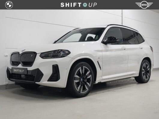 BMW iX3 80 kWh M-Sport | Panoramadak | ACC – Foto