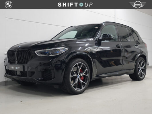 BMW X5 xDrive45e M-Sport | Pano | M Stoelen | TV | Stoelventilatie – Foto
