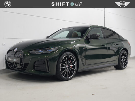 BMW i4 M50 84 kWh Schuifdak | M Stoelen | Harman Kardon | CoPilot – Foto